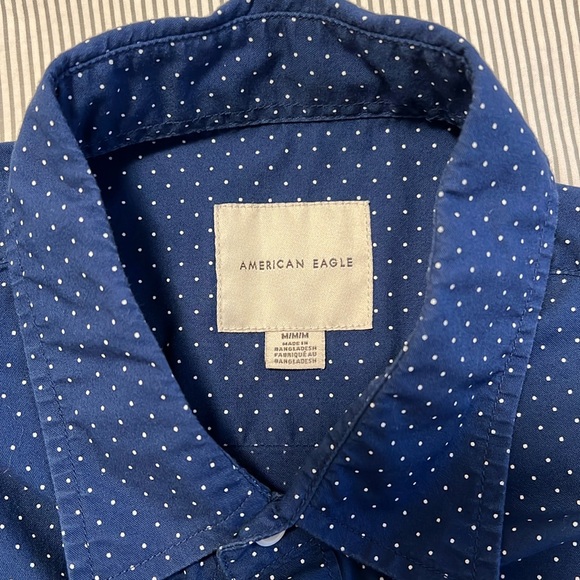 American Eagle Everyday Oxford Button-Up Shirt - Picture 5 of 6
